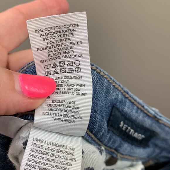 Lucky Brand Sweet Straight Ankle Distressed Jeans - Picture 4 of 5